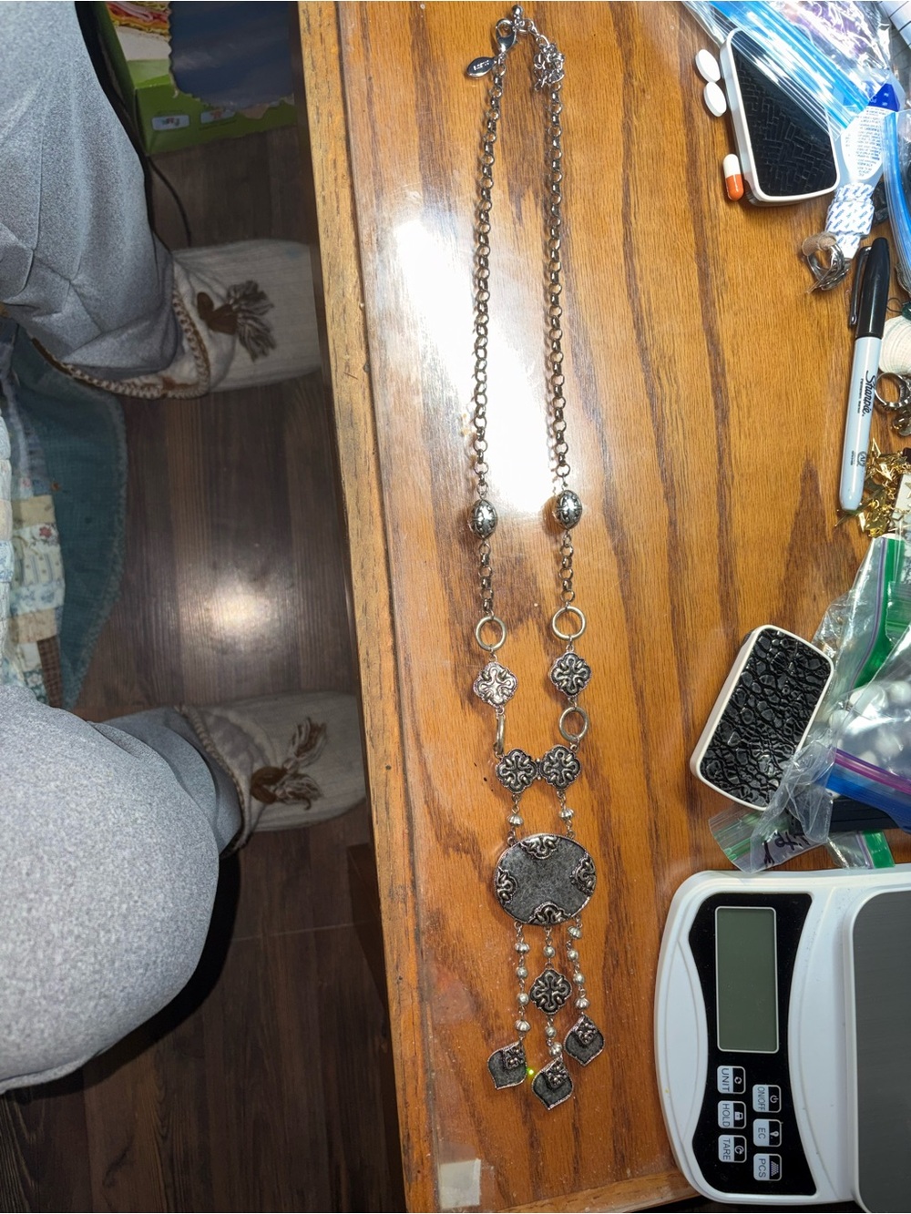 Silver tone necklace 21 3/4 inches
